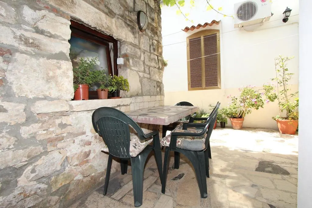 Apartment Riki Rovinj